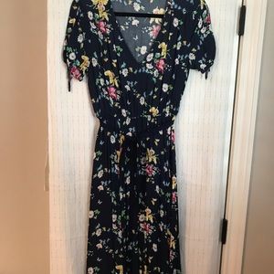 Gap, floral V-neck dress